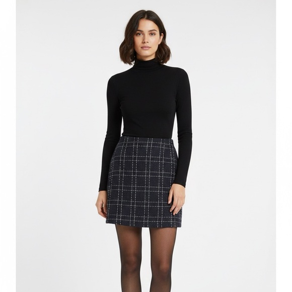 Forever 21 Dresses & Skirts - Forever 21 Windowpane Plaid Mini Skirt Sz 8 Tweed Blue Metallic Tinsel Academia